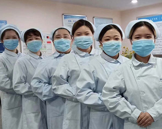 武漢養(yǎng)老院白衣護航